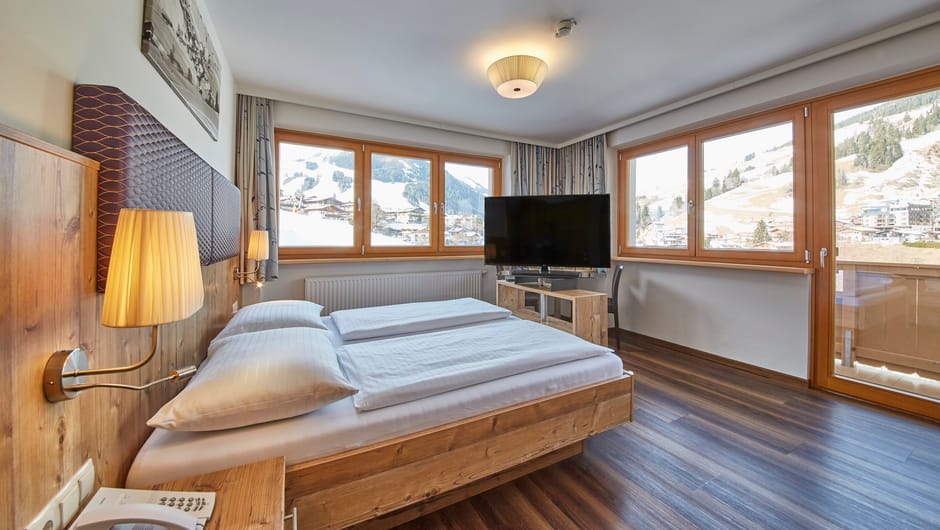 Junior Suite Turmelin im Hotel Johanneshof in Hinterglemm mit Panoramablick