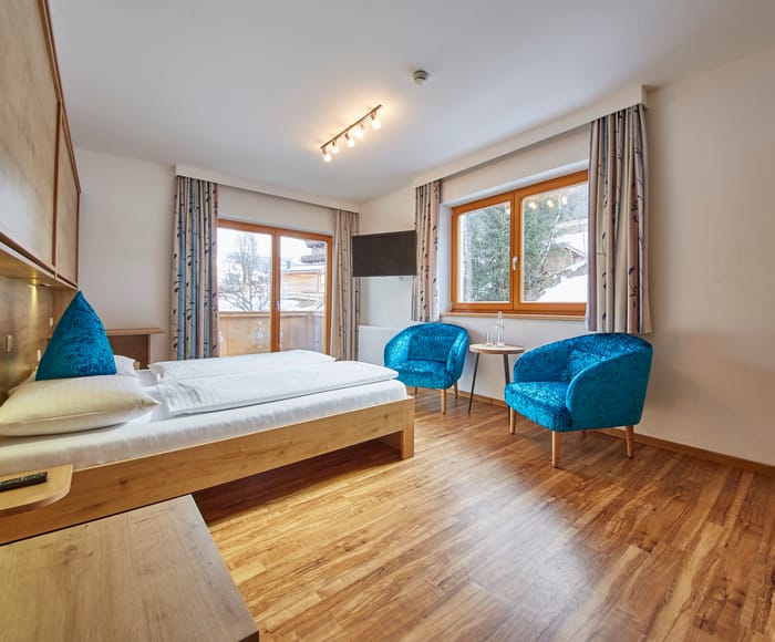 Studio Smaragd im Hotel Johanneshof in Hinterglemm mit zwei getrennten Zimmern